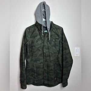 Volcom Circle Flannel Snowboard Jacket, Camo, size L